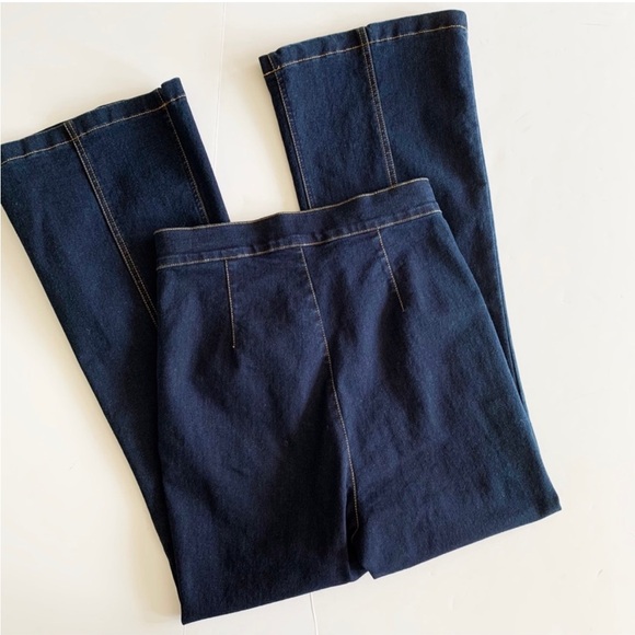 Sabina Musayev | High Rise Zip Front Crop Capri Jeans - Picture 5 of 8